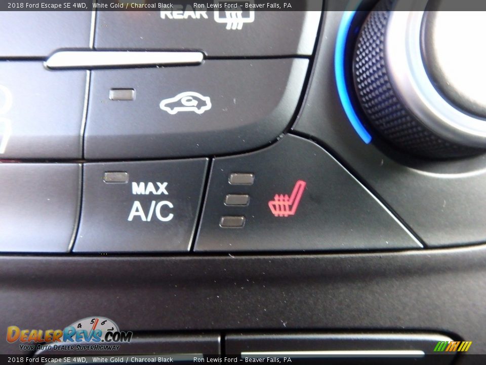 2018 Ford Escape SE 4WD White Gold / Charcoal Black Photo #18