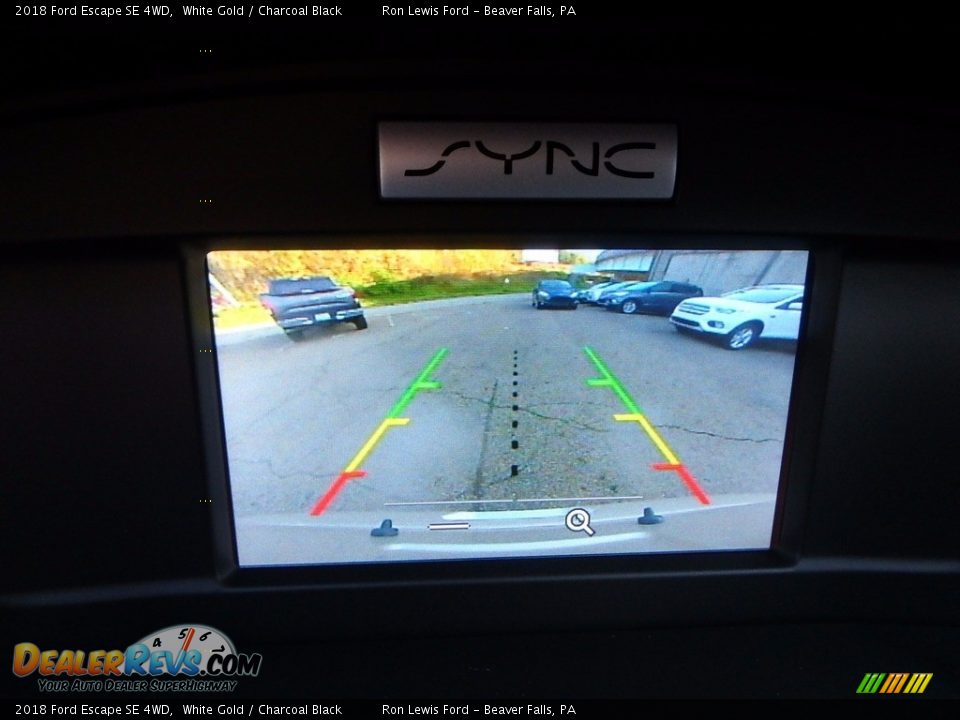 2018 Ford Escape SE 4WD White Gold / Charcoal Black Photo #19