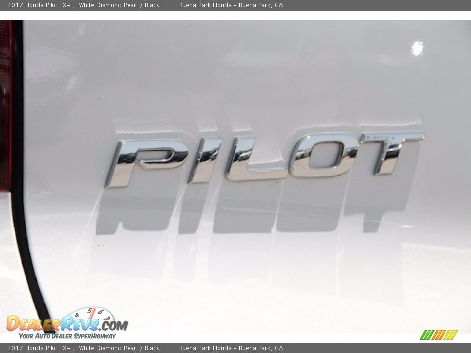 2017 Honda Pilot EX-L White Diamond Pearl / Black Photo #3