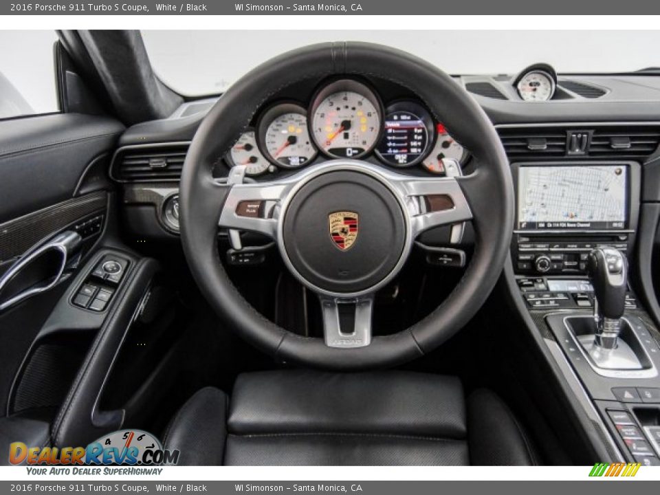 Dashboard of 2016 Porsche 911 Turbo S Coupe Photo #4