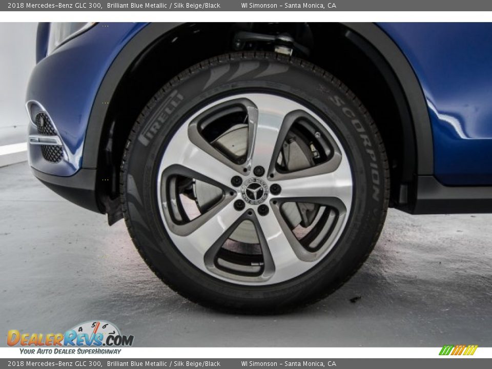 2018 Mercedes-Benz GLC 300 Brilliant Blue Metallic / Silk Beige/Black Photo #9