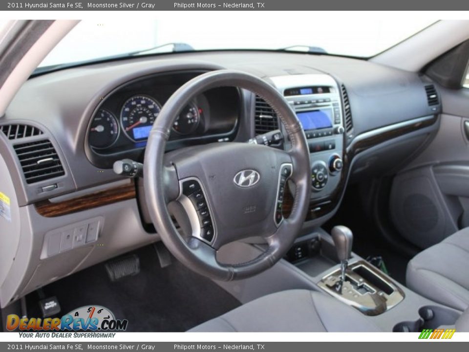 2011 Hyundai Santa Fe SE Moonstone Silver / Gray Photo #10