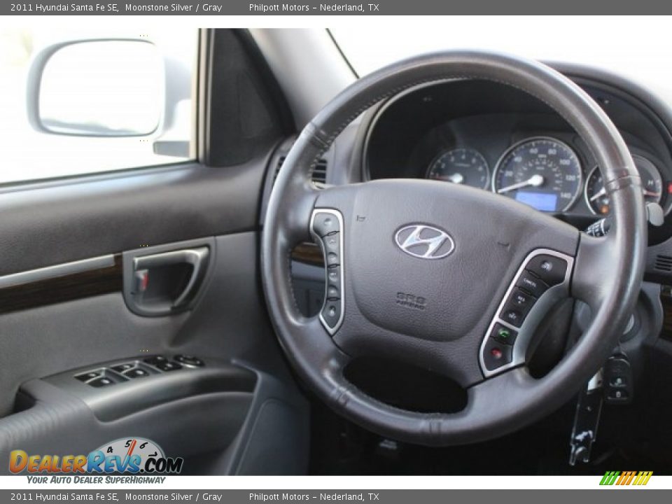 2011 Hyundai Santa Fe SE Moonstone Silver / Gray Photo #19