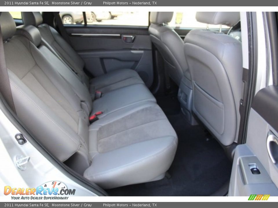 2011 Hyundai Santa Fe SE Moonstone Silver / Gray Photo #22