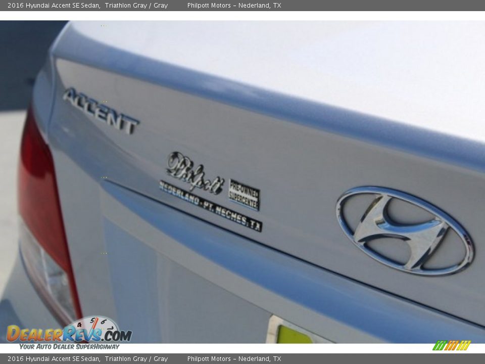 2016 Hyundai Accent SE Sedan Triathlon Gray / Gray Photo #12