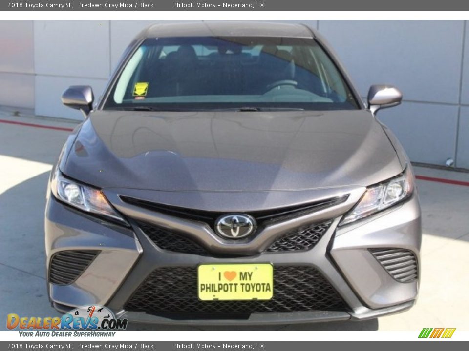 2018 Toyota Camry SE Predawn Gray Mica / Black Photo #2