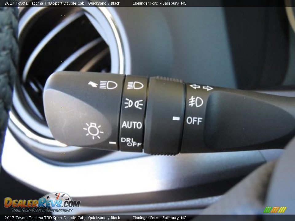 2017 Toyota Tacoma TRD Sport Double Cab Quicksand / Black Photo #16