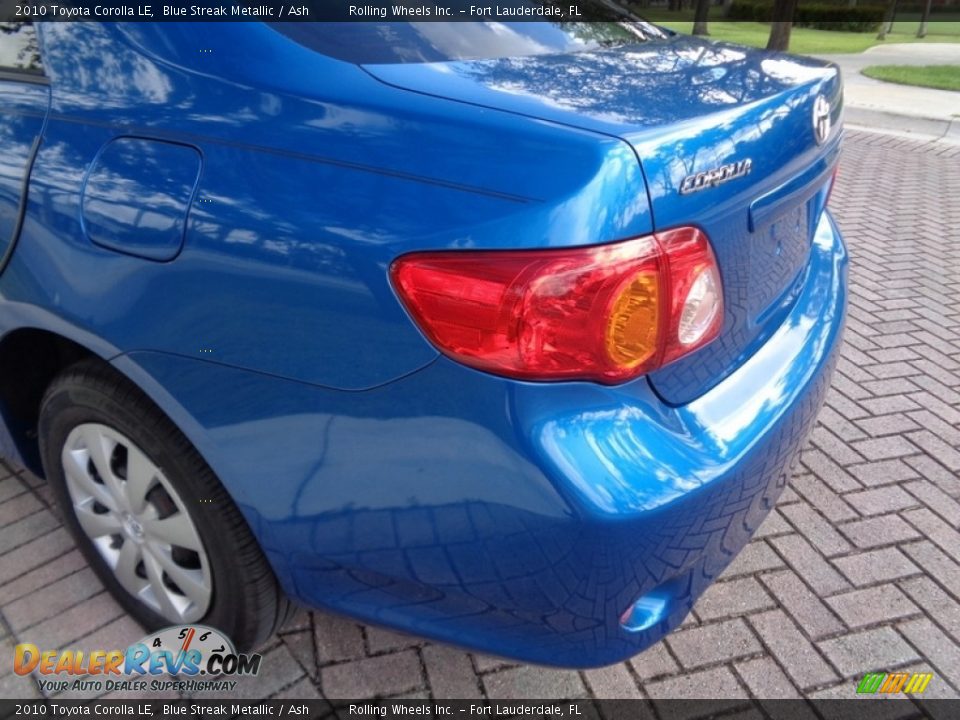 2010 Toyota Corolla LE Blue Streak Metallic / Ash Photo #25
