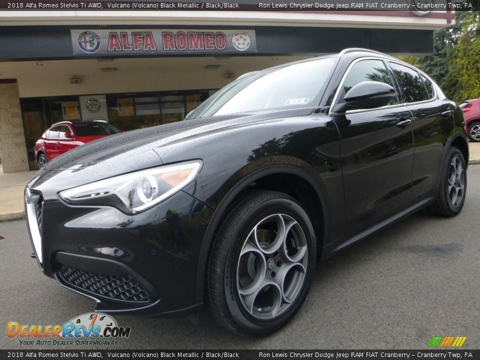 2018 Alfa Romeo Stelvio Ti AWD Vulcano (Volcano) Black Metallic / Black/Black Photo #2