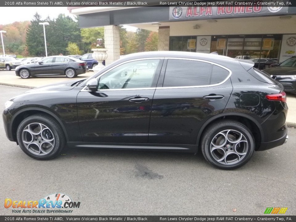 2018 Alfa Romeo Stelvio Ti AWD Vulcano (Volcano) Black Metallic / Black/Black Photo #3