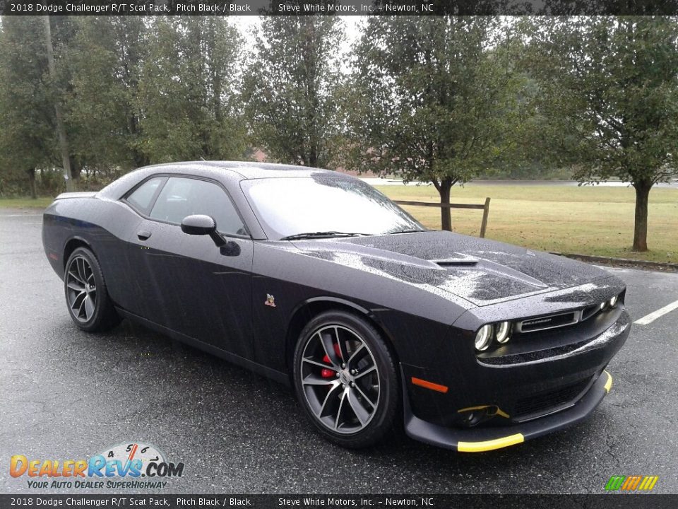 2018 Dodge Challenger R/T Scat Pack Pitch Black / Black Photo #4