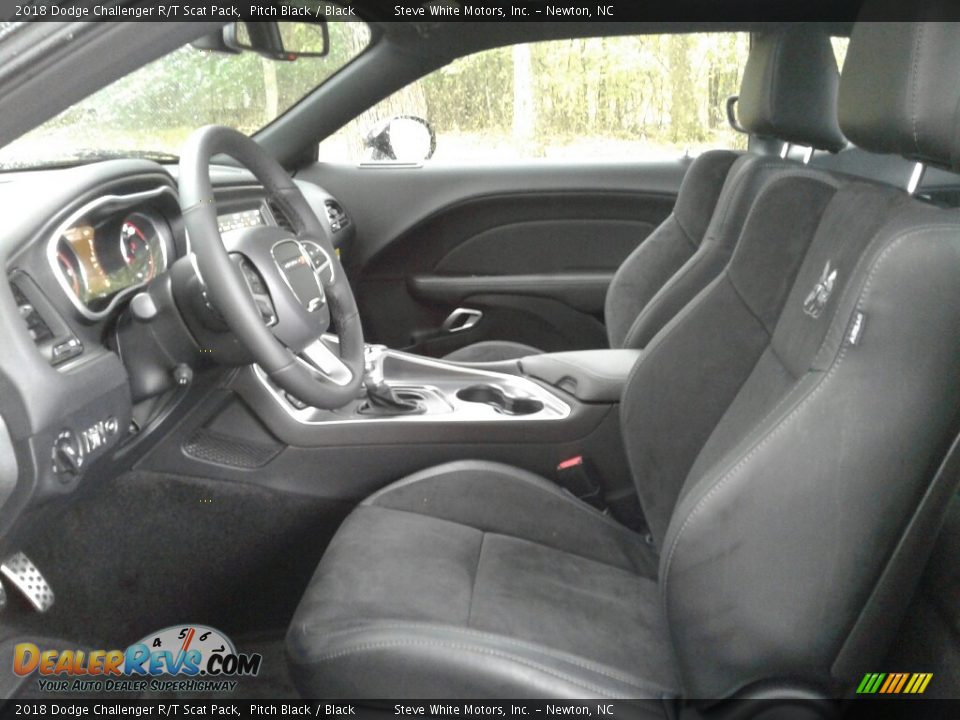 2018 Dodge Challenger R/T Scat Pack Pitch Black / Black Photo #10