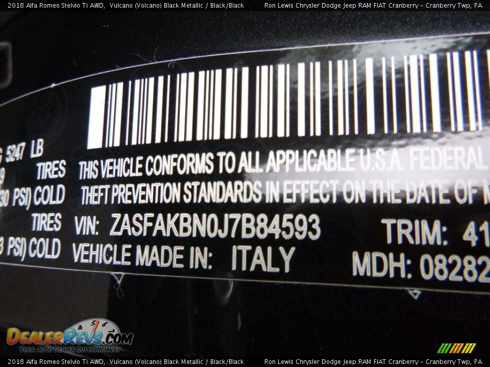 2018 Alfa Romeo Stelvio Ti AWD Vulcano (Volcano) Black Metallic / Black/Black Photo #21