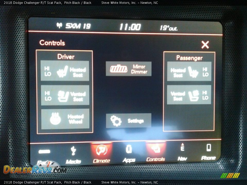 2018 Dodge Challenger R/T Scat Pack Pitch Black / Black Photo #23