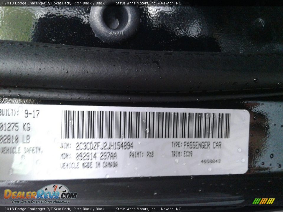 2018 Dodge Challenger R/T Scat Pack Pitch Black / Black Photo #29
