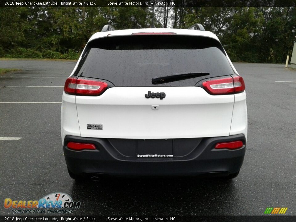2018 Jeep Cherokee Latitude Bright White / Black Photo #7