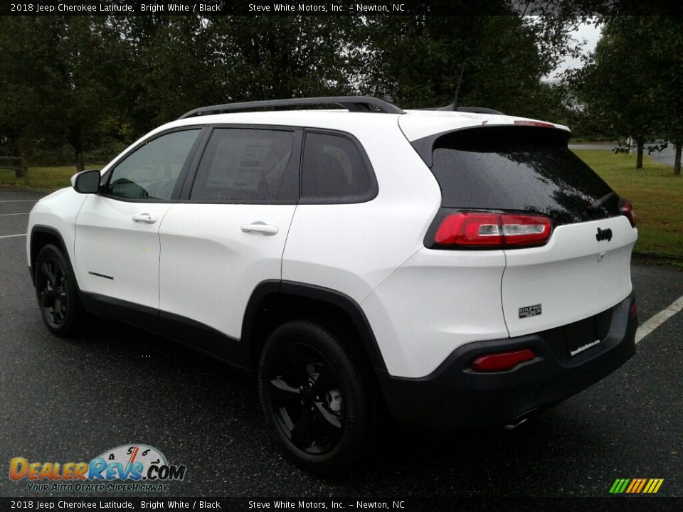 2018 Jeep Cherokee Latitude Bright White / Black Photo #8