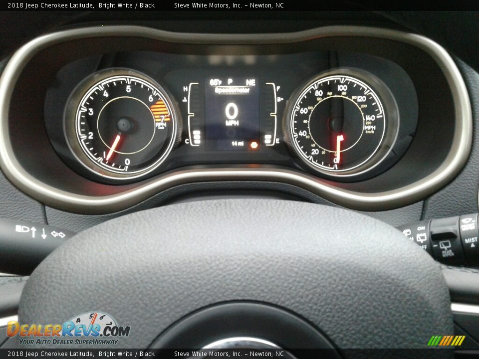 2018 Jeep Cherokee Latitude Bright White / Black Photo #14