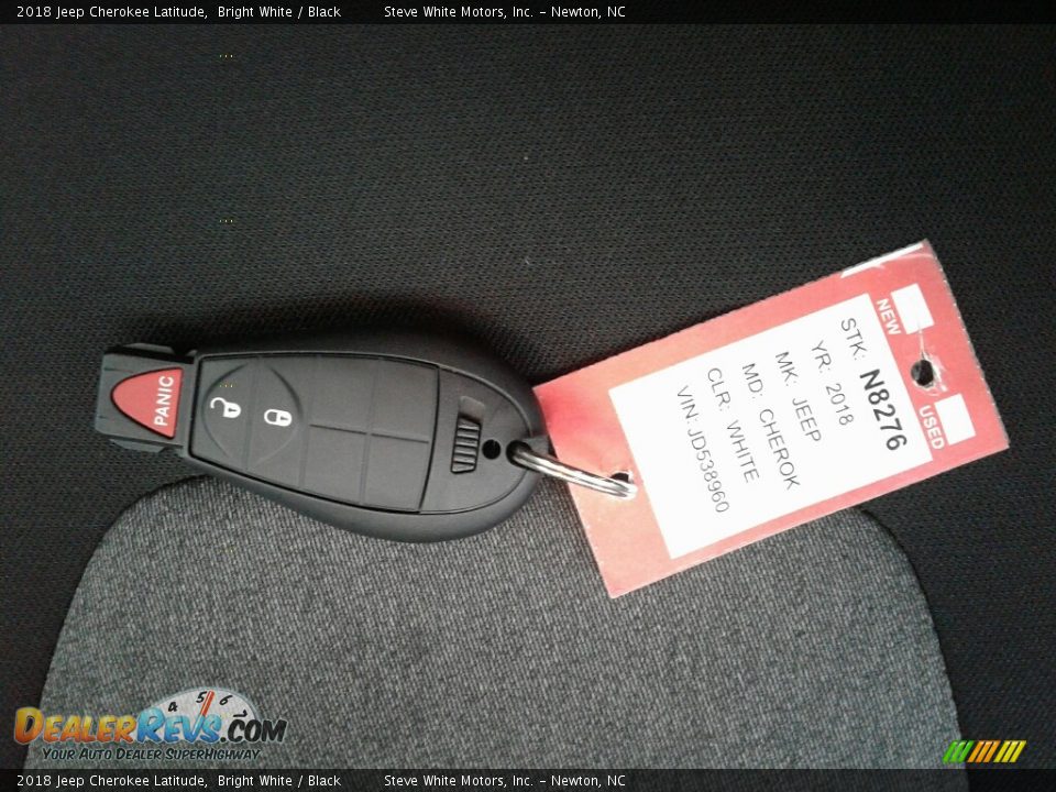 2018 Jeep Cherokee Latitude Bright White / Black Photo #27