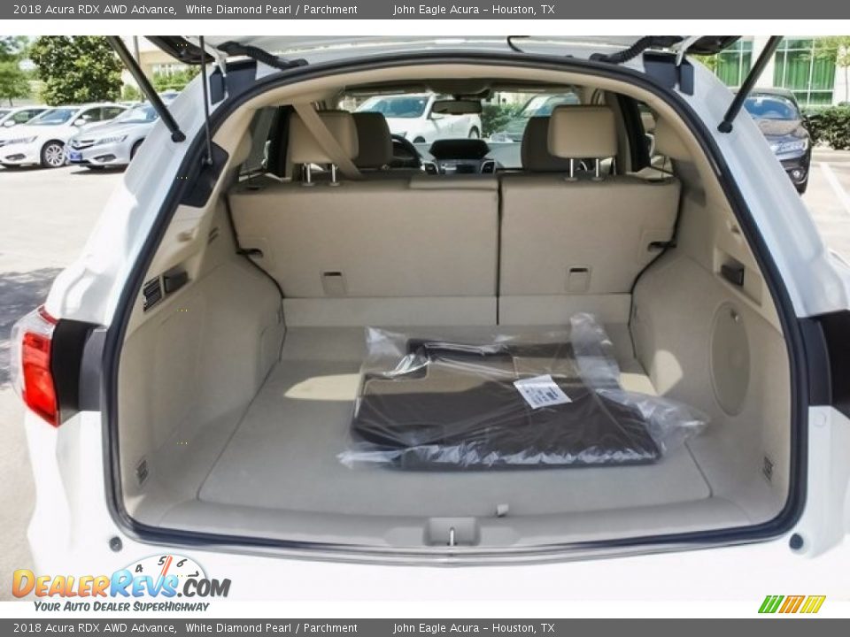 2018 Acura RDX AWD Advance White Diamond Pearl / Parchment Photo #19