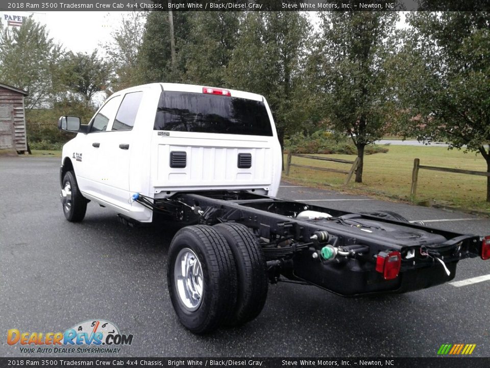 2018 Ram 3500 Tradesman Crew Cab 4x4 Chassis Bright White / Black/Diesel Gray Photo #4