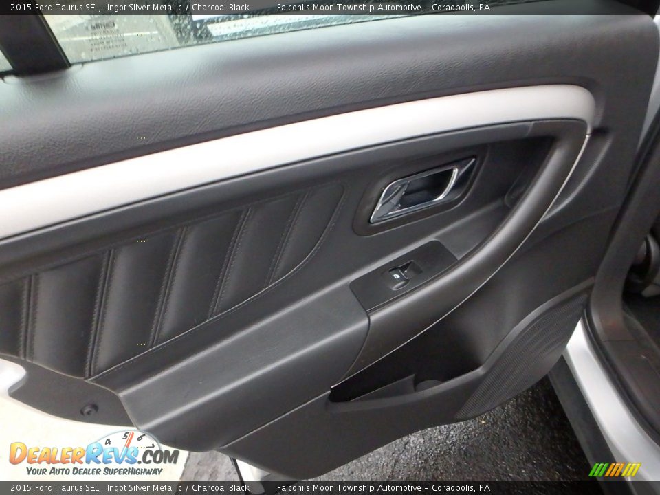 2015 Ford Taurus SEL Ingot Silver Metallic / Charcoal Black Photo #19