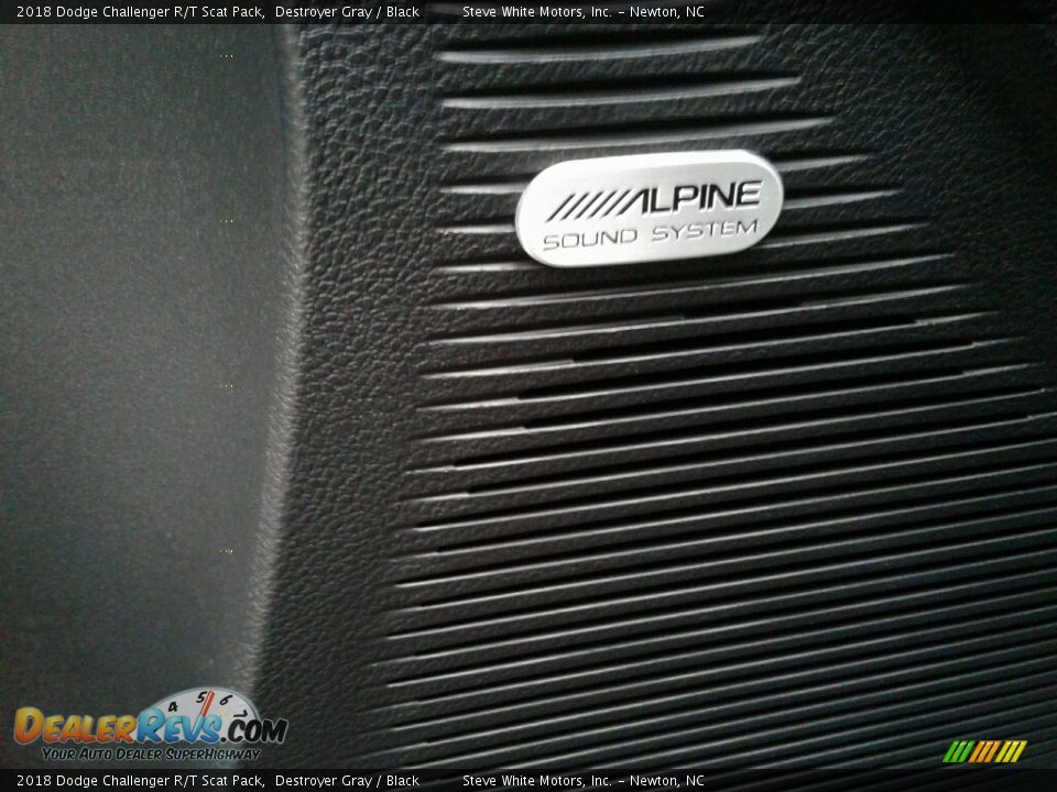 2018 Dodge Challenger R/T Scat Pack Destroyer Gray / Black Photo #29