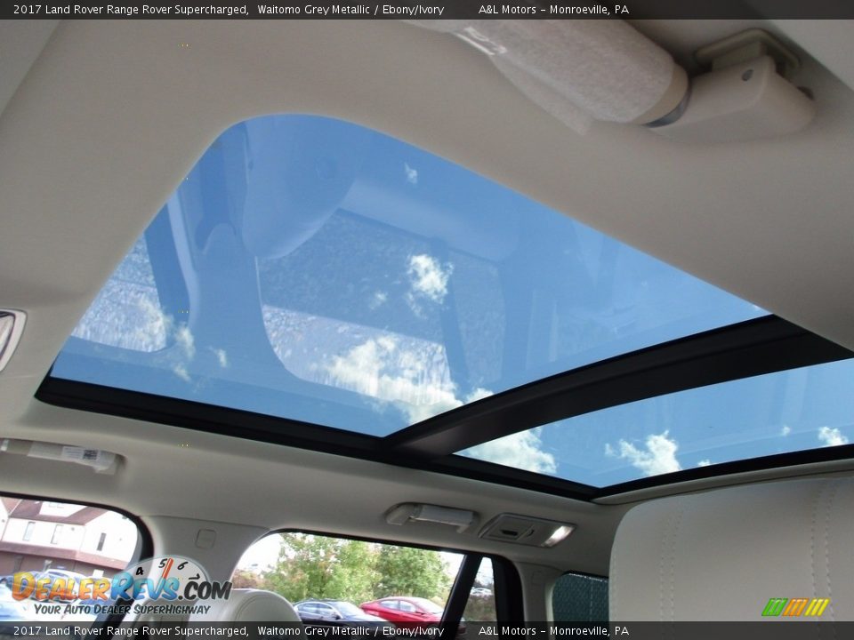 2017 Land Rover Range Rover Supercharged Waitomo Grey Metallic / Ebony/Ivory Photo #10