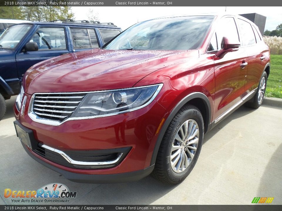 Front 3/4 View of 2018 Lincoln MKX Select Photo #1
