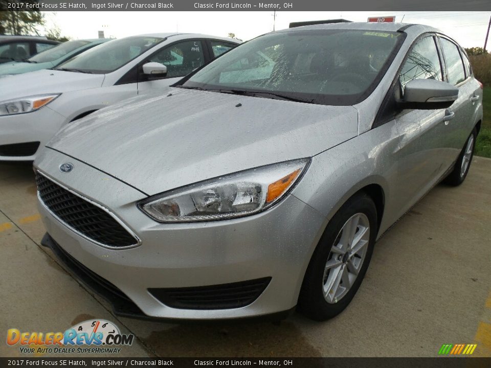 2017 Ford Focus SE Hatch Ingot Silver / Charcoal Black Photo #1