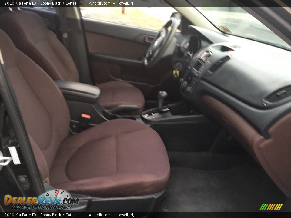 2010 Kia Forte EX Ebony Black / Coffee Photo #12