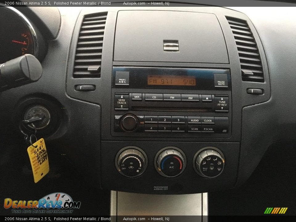 2006 Nissan Altima 2.5 S Polished Pewter Metallic / Blond Photo #15