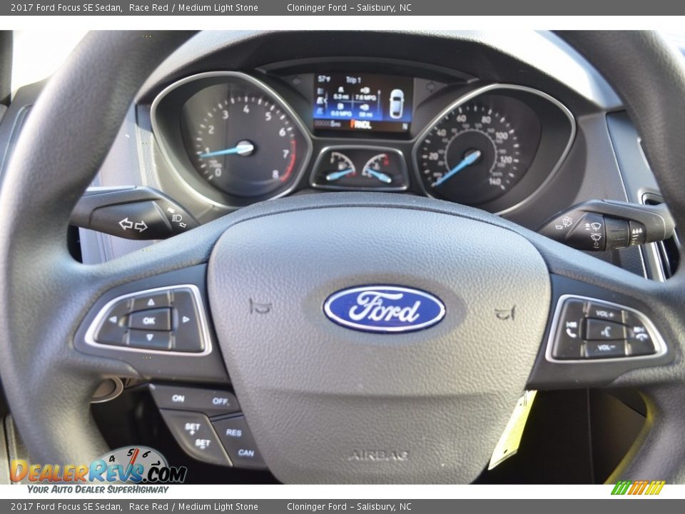 2017 Ford Focus SE Sedan Race Red / Medium Light Stone Photo #15