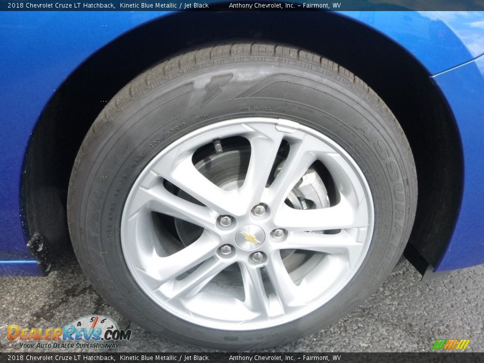 2018 Chevrolet Cruze LT Hatchback Kinetic Blue Metallic / Jet Black Photo #10