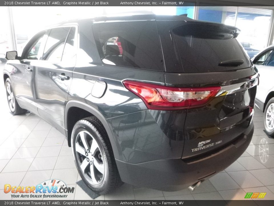 2018 Chevrolet Traverse LT AWD Graphite Metallic / Jet Black Photo #8