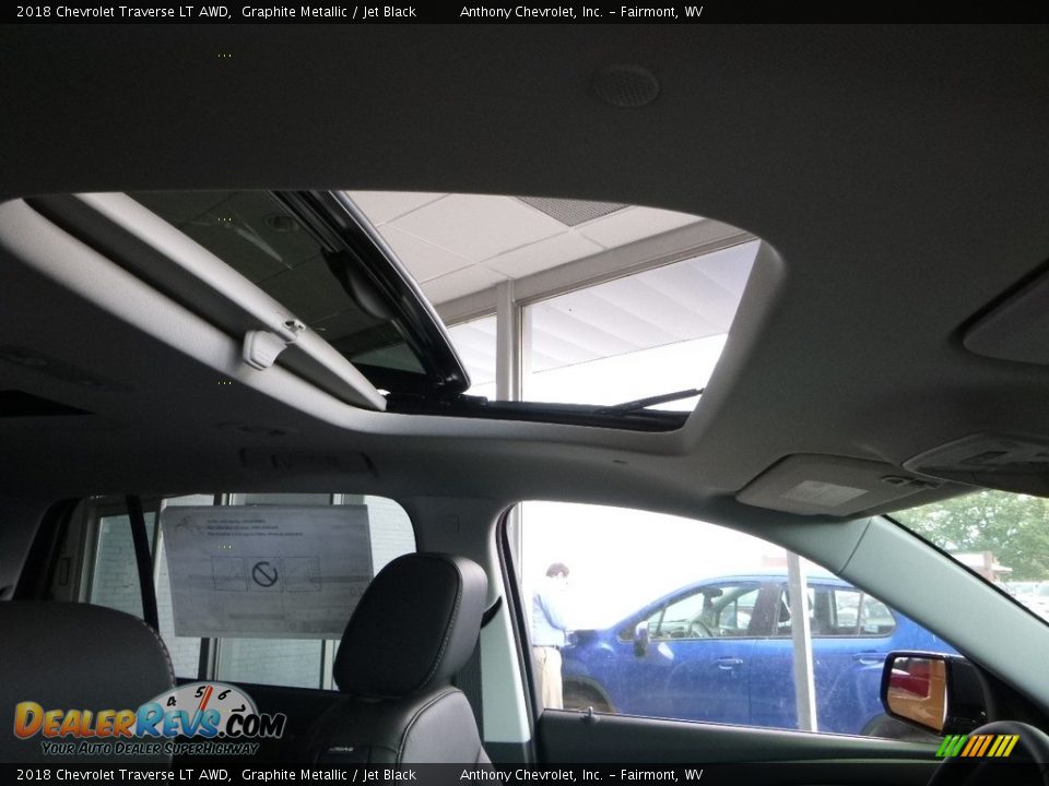2018 Chevrolet Traverse LT AWD Graphite Metallic / Jet Black Photo #13