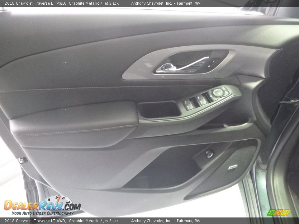 2018 Chevrolet Traverse LT AWD Graphite Metallic / Jet Black Photo #15