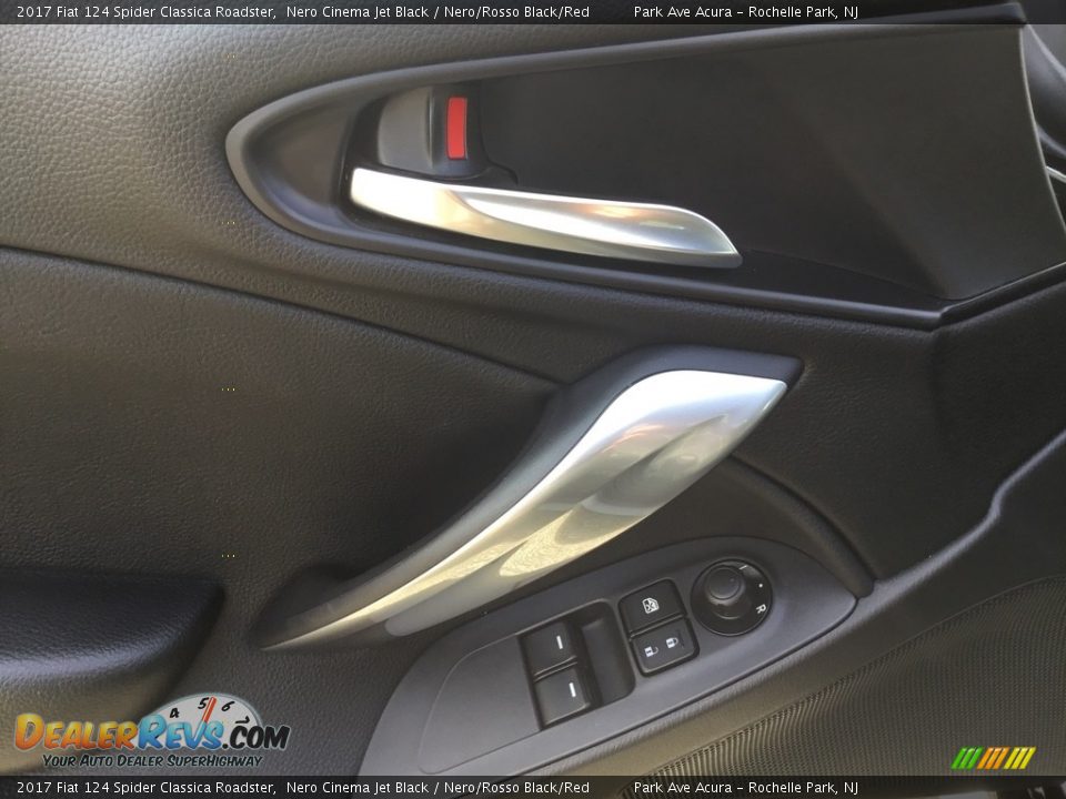 2017 Fiat 124 Spider Classica Roadster Nero Cinema Jet Black / Nero/Rosso Black/Red Photo #17