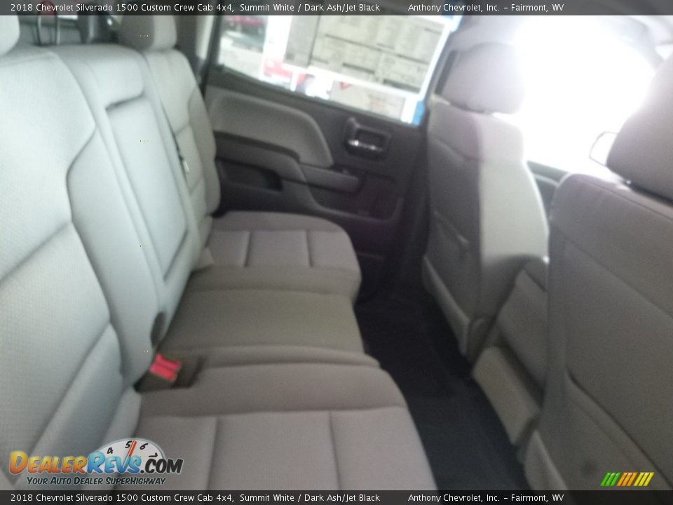 2018 Chevrolet Silverado 1500 Custom Crew Cab 4x4 Summit White / Dark Ash/Jet Black Photo #12