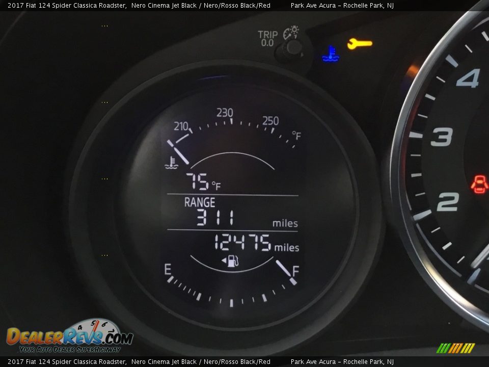 2017 Fiat 124 Spider Classica Roadster Nero Cinema Jet Black / Nero/Rosso Black/Red Photo #23