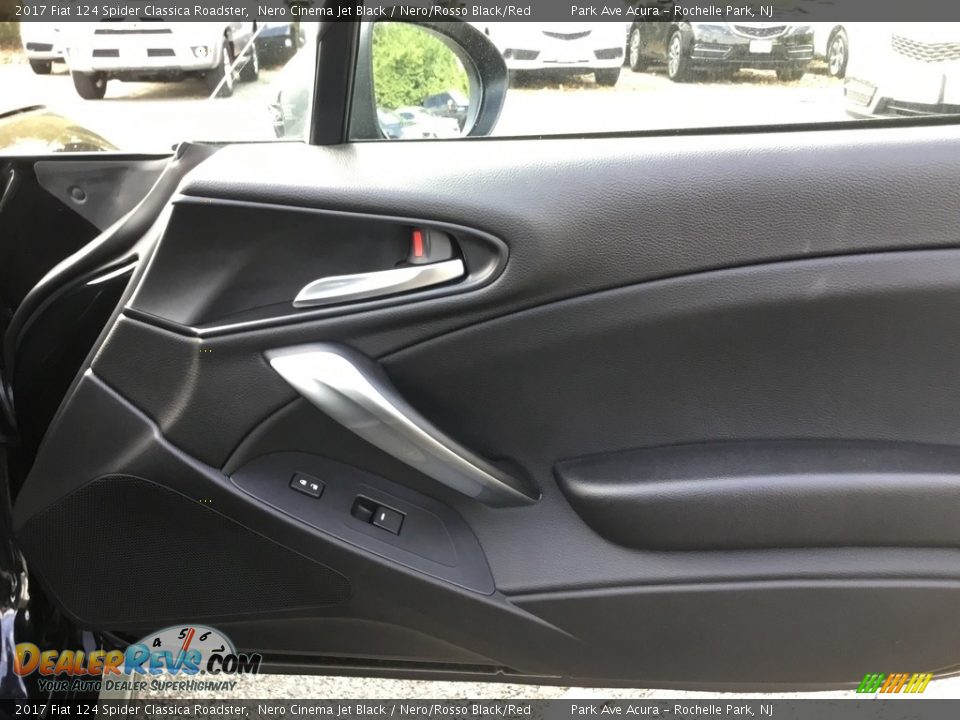 2017 Fiat 124 Spider Classica Roadster Nero Cinema Jet Black / Nero/Rosso Black/Red Photo #30