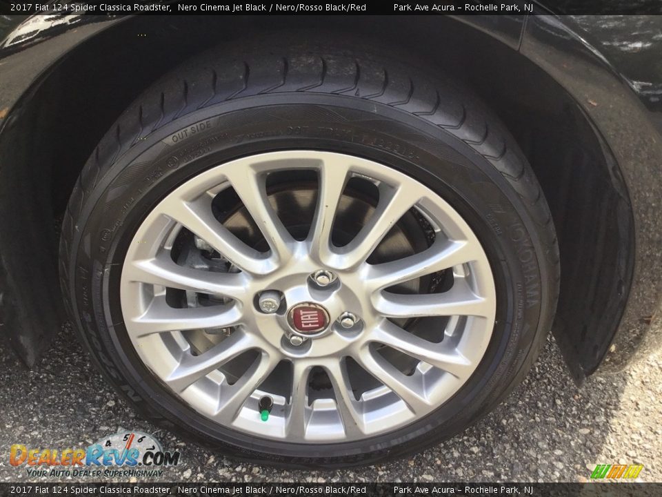 2017 Fiat 124 Spider Classica Roadster Nero Cinema Jet Black / Nero/Rosso Black/Red Photo #33