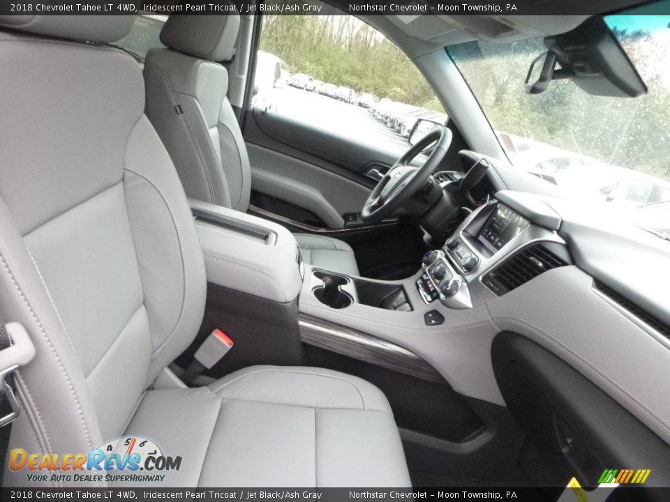 2018 Chevrolet Tahoe LT 4WD Iridescent Pearl Tricoat / Jet Black/Ash Gray Photo #9