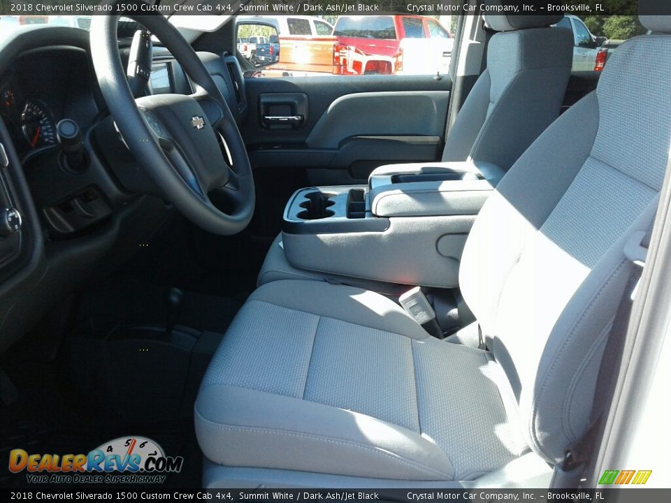 2018 Chevrolet Silverado 1500 Custom Crew Cab 4x4 Summit White / Dark Ash/Jet Black Photo #9
