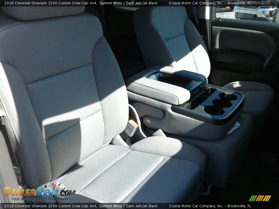 2018 Chevrolet Silverado 1500 Custom Crew Cab 4x4 Summit White / Dark Ash/Jet Black Photo #12