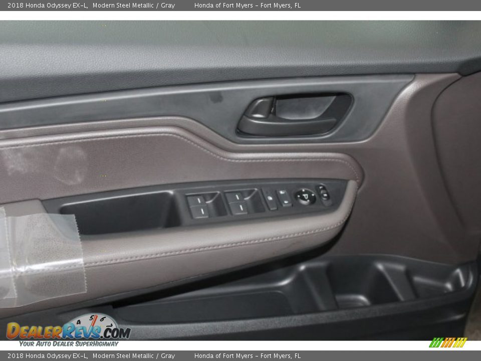 2018 Honda Odyssey EX-L Modern Steel Metallic / Gray Photo #9