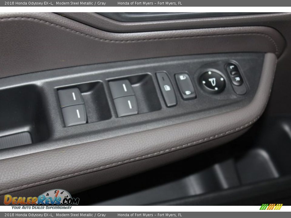 2018 Honda Odyssey EX-L Modern Steel Metallic / Gray Photo #10