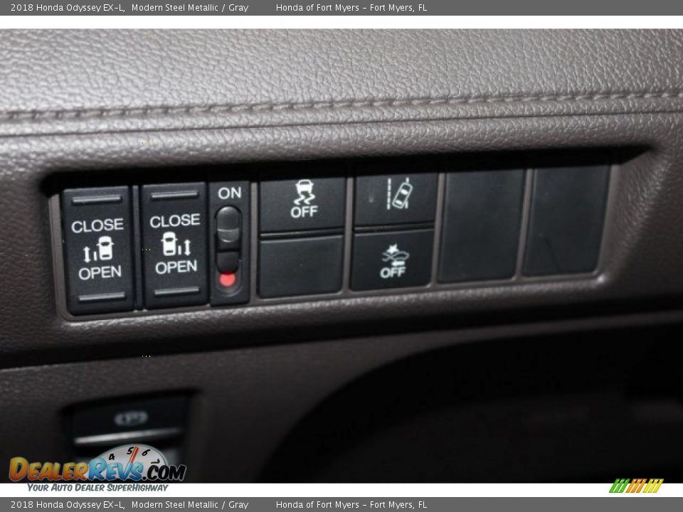 2018 Honda Odyssey EX-L Modern Steel Metallic / Gray Photo #11