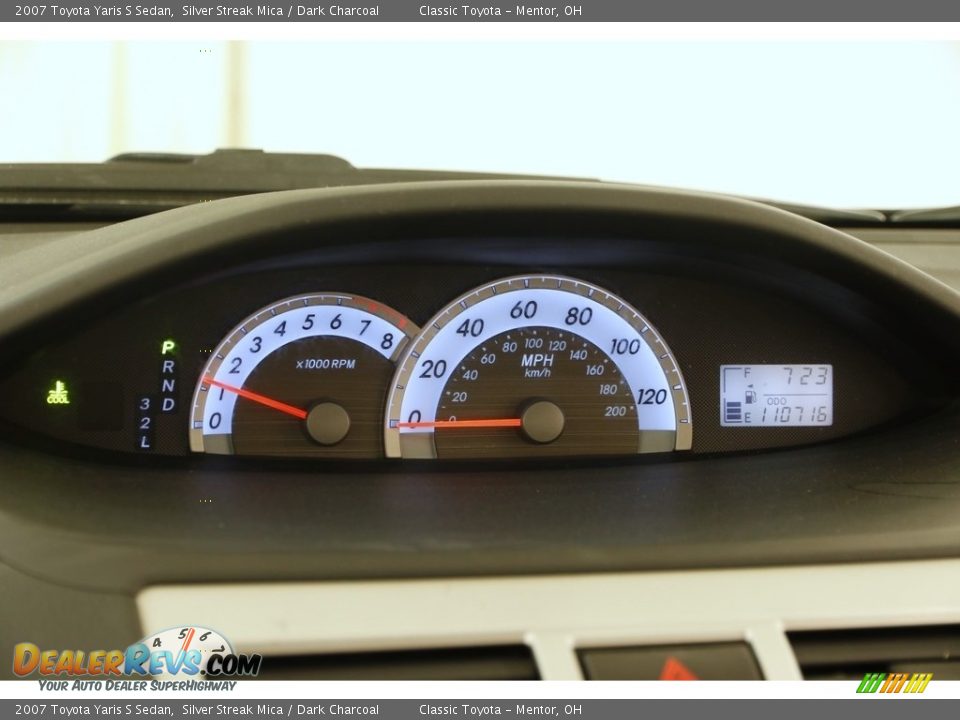 2007 Toyota Yaris S Sedan Silver Streak Mica / Dark Charcoal Photo #7