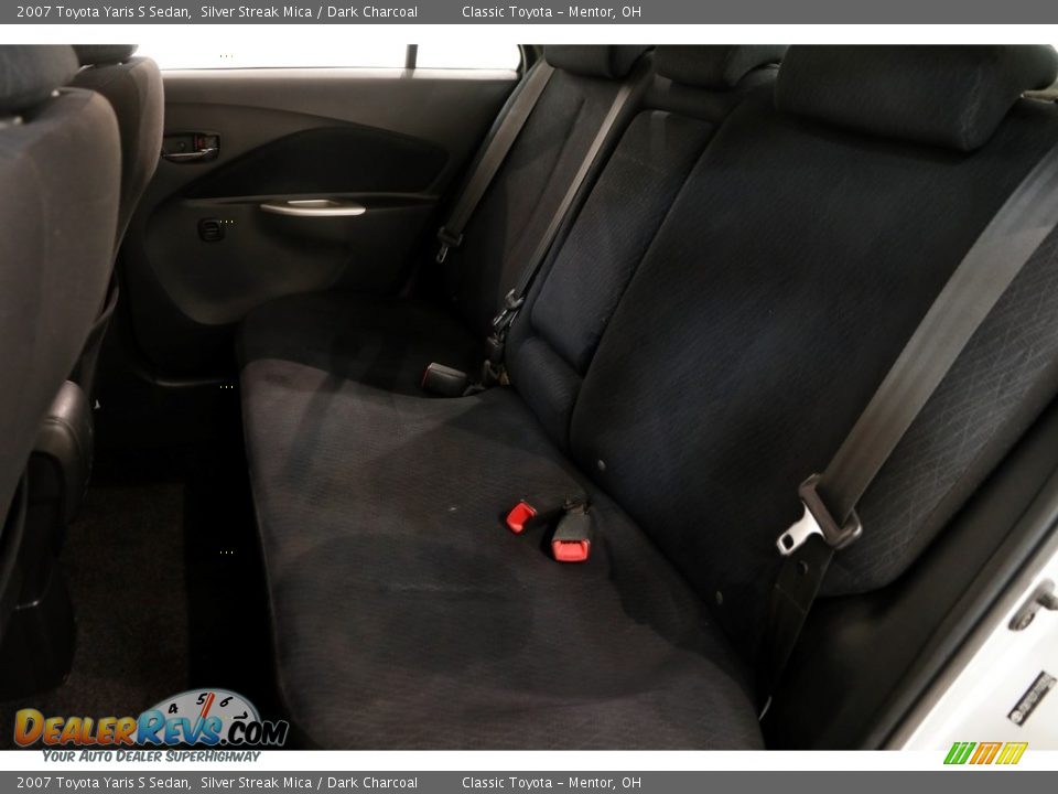 2007 Toyota Yaris S Sedan Silver Streak Mica / Dark Charcoal Photo #12